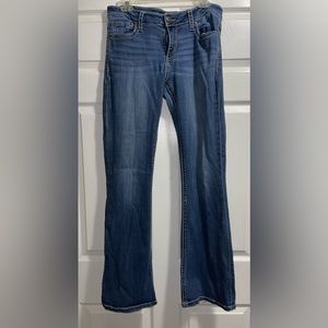 Buckle Daytrip Virgo Flare jeans